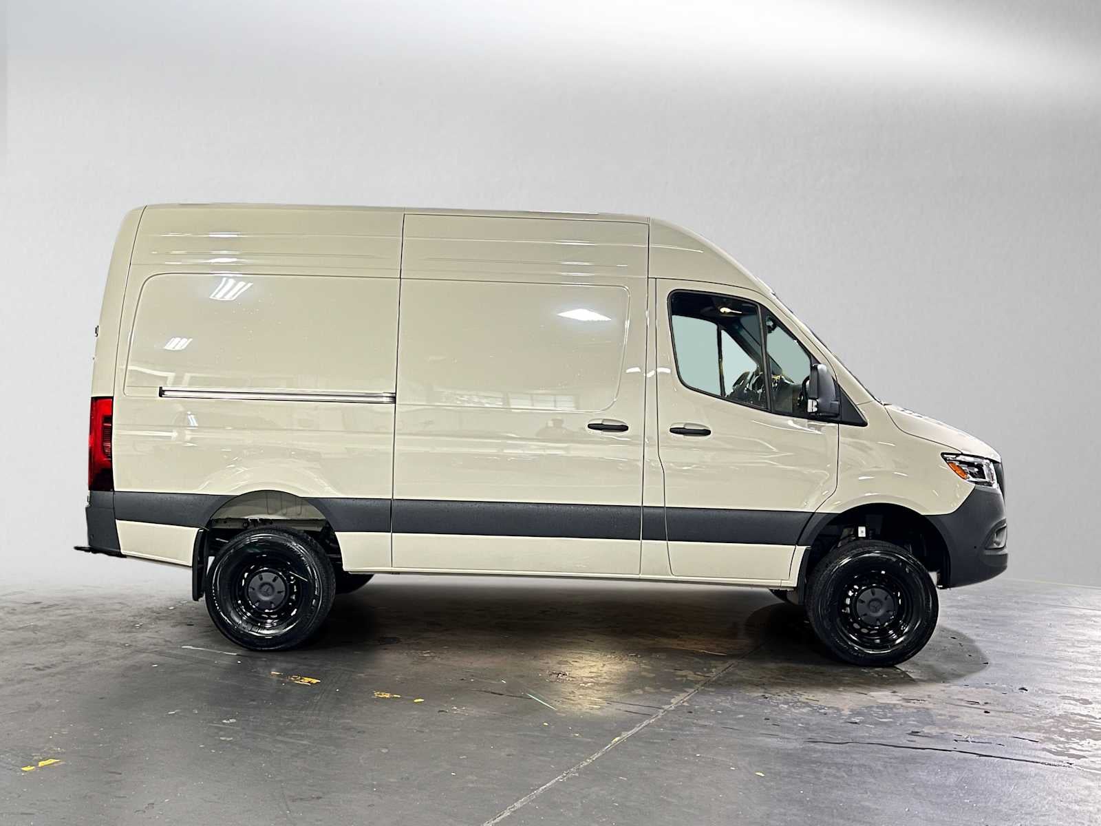 mercedes-benz sprinter cargo van 2026 W1Y4NBVY6TT610142 image mercedes-benz sprinter cargo van 2026 W1Y4NBVY6TT610142 image